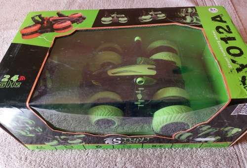 RC Stunt Car(Stunt Tumbling Wheel)Please Read