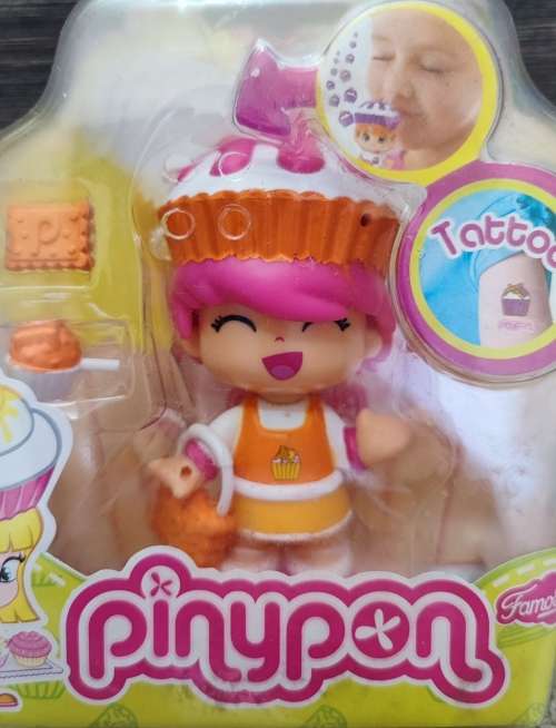 2013 Famosa PinyPon Doll