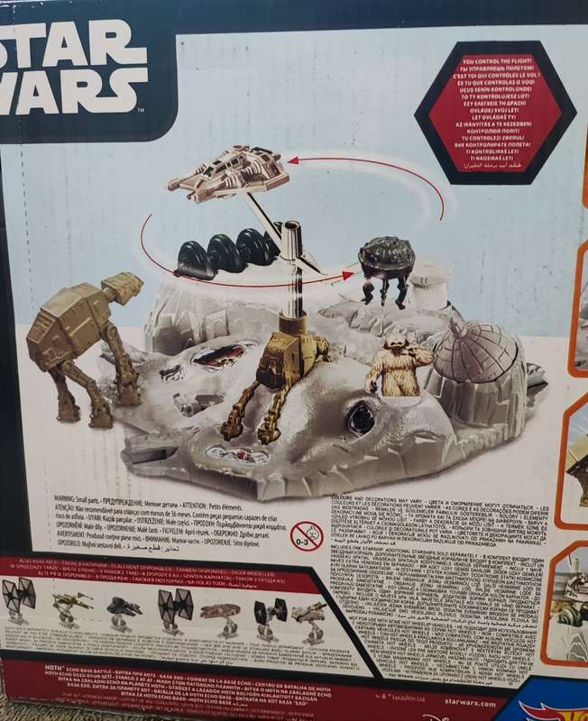 2015 HotWheels Star Wars Hoth Eco Base Battle Set