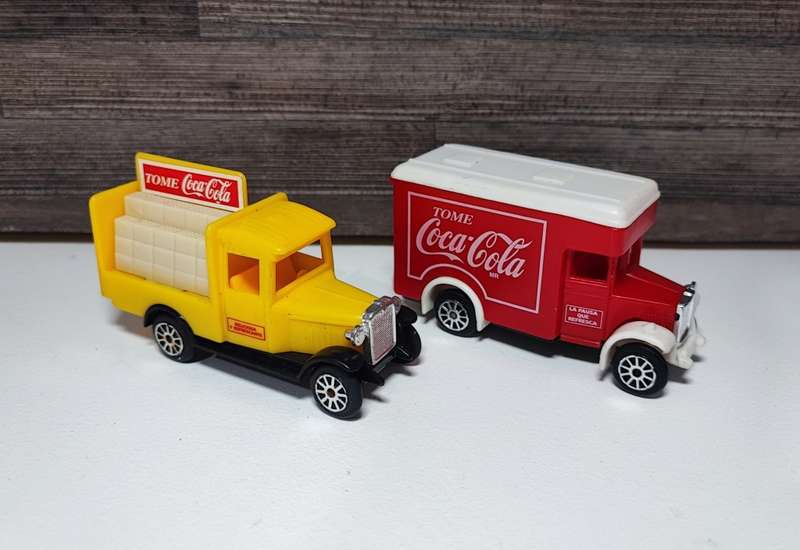Vintage Tome Coca Cola Trucks