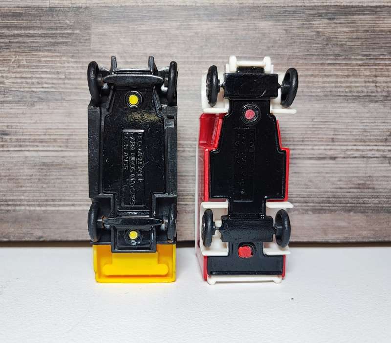 Vintage Tome Coca Cola Trucks