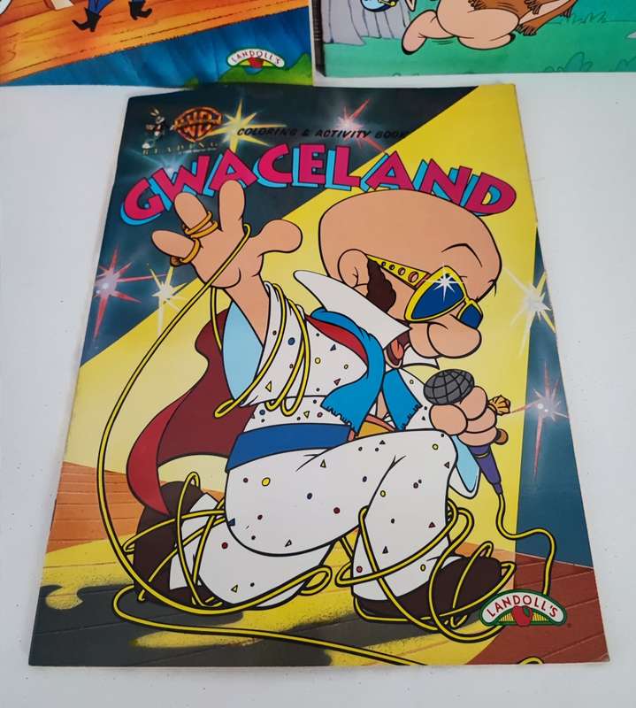 Vintage 1996 Looney Tunes Coloring & Activity Books