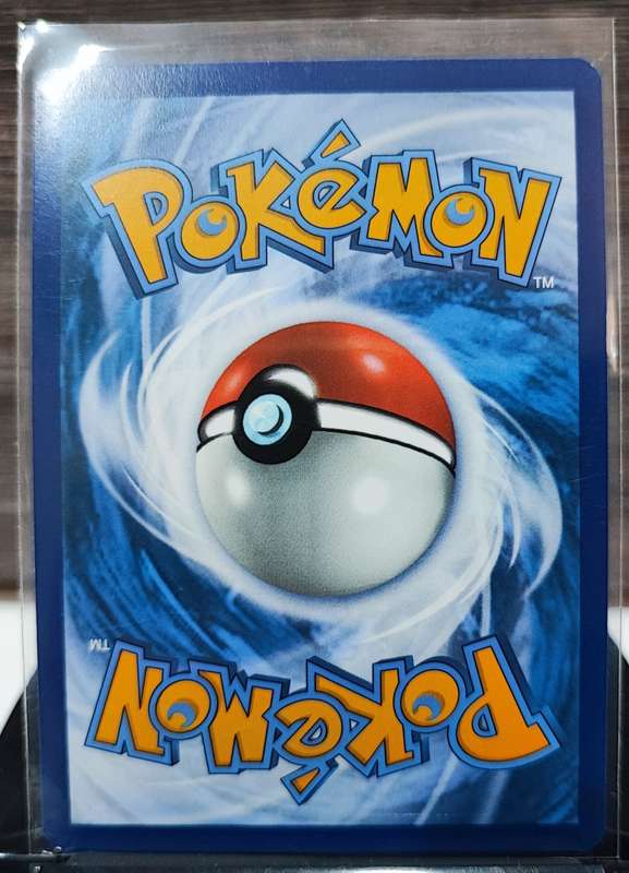 Pokémon TCG Galarian Moltres Holo SWSH284
