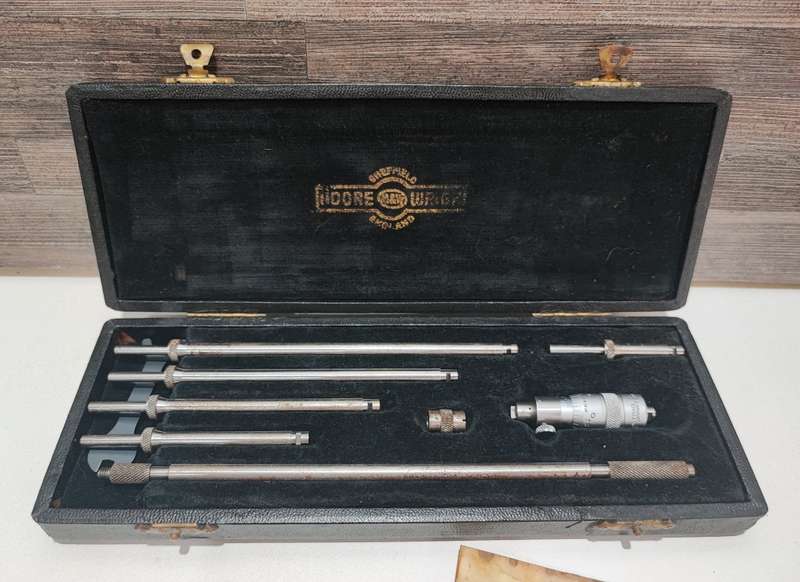 Vintage Moore and Wright Internal Micrometer