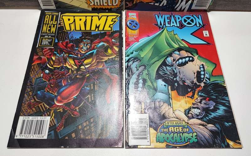 Vintage 1995/1996 Marvel Comic Book Collection 2