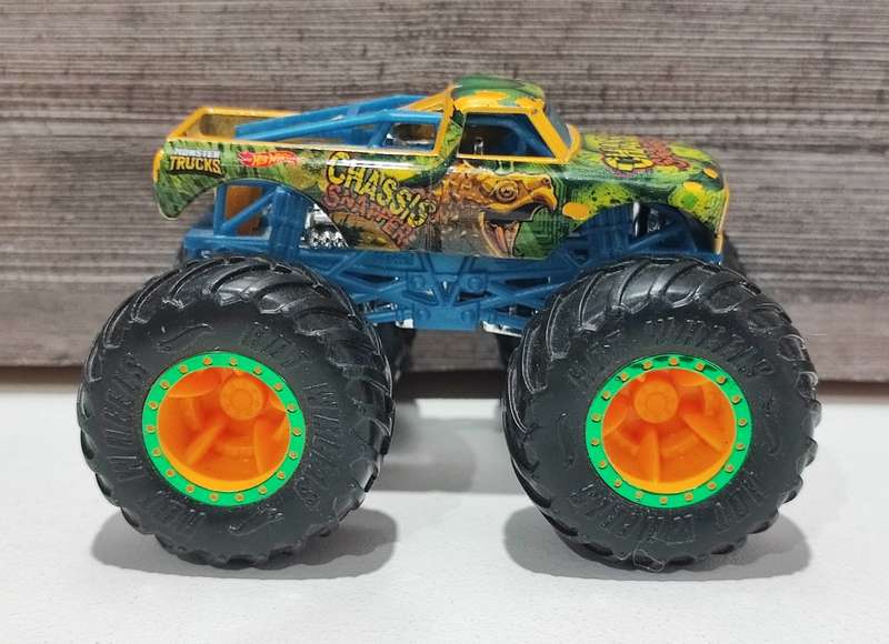 HotWheels Monster Truck - Chassis Snapper