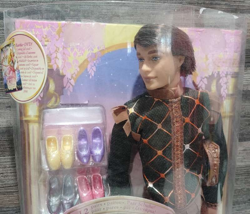2006 Mattel Barbie and the 12 Dancing Princesses Set