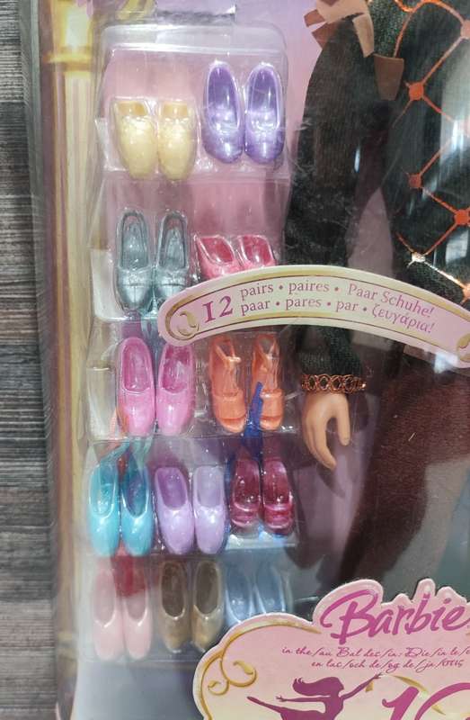 2006 Mattel Barbie and the 12 Dancing Princesses Set