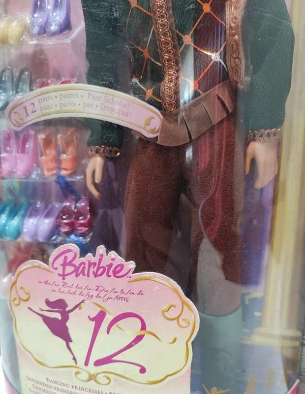 2006 Mattel Barbie and the 12 Dancing Princesses Set