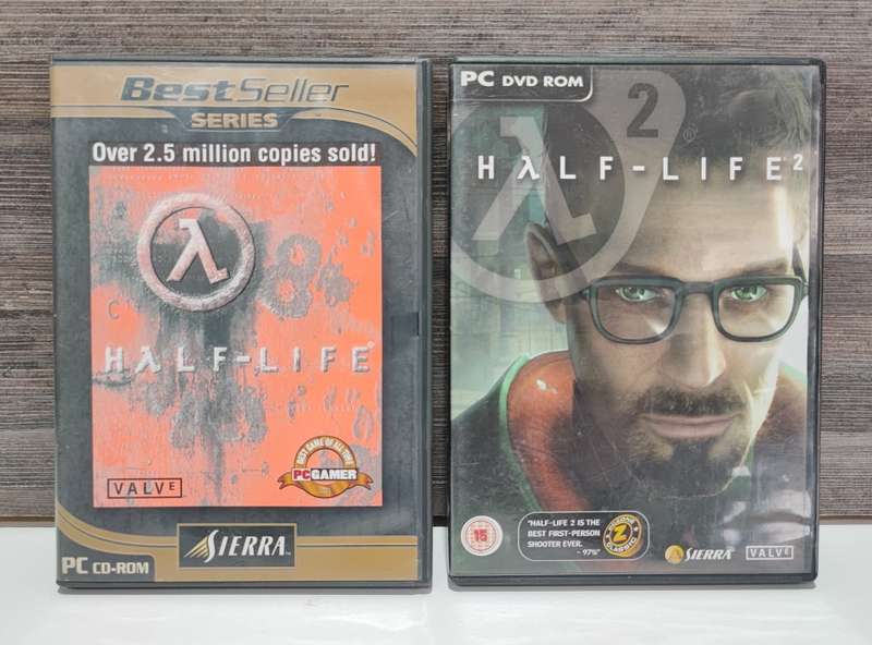 PC Game - Half Life 1 and Half Life 2