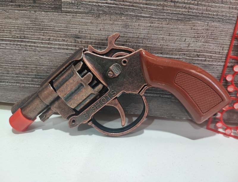 Metal Cap Gun Toy with Caps