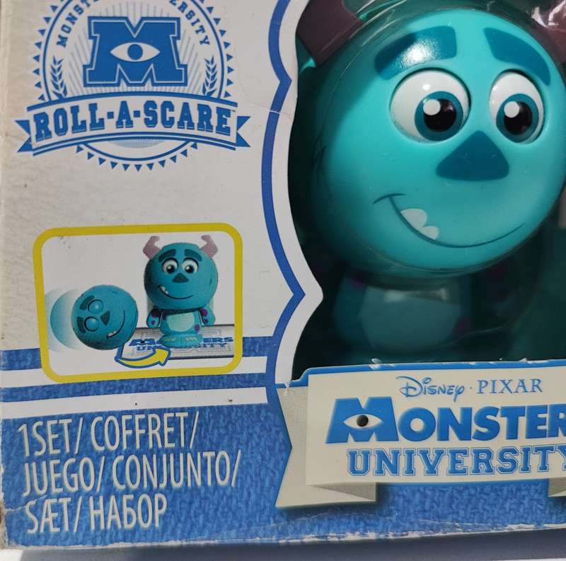 2013 Spin Master Monsters University Roll A Scare - Sulley