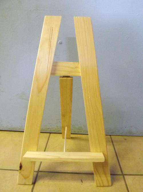 Easel
