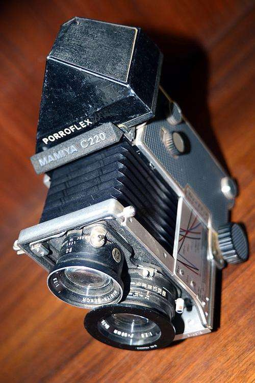 Mamiya c220 100mm camera,perfect condition