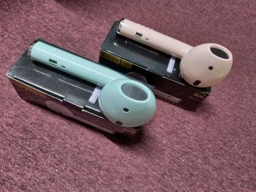 Portable Wireless Bluetooth Large Earphone Shape Bluetooth Speaker