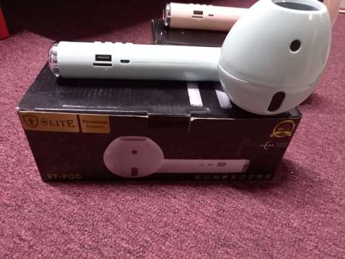 Portable Wireless Bluetooth Large Earphone Shape Bluetooth Speaker