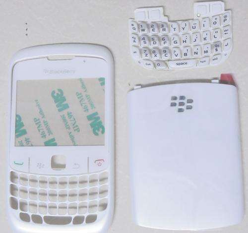 BLACKBERRY 8520 REPLACEMENT HOUSING - WHITE