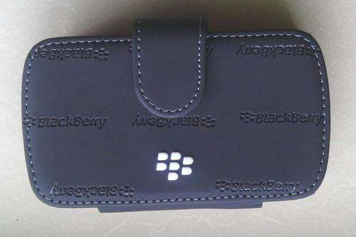 BLACKBERRY 9320 POUCH BLACK WITH MAGNET BATTERY SAVER
