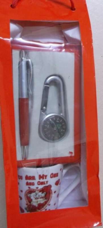 PEN & COMPASS K/RING ON MUG
