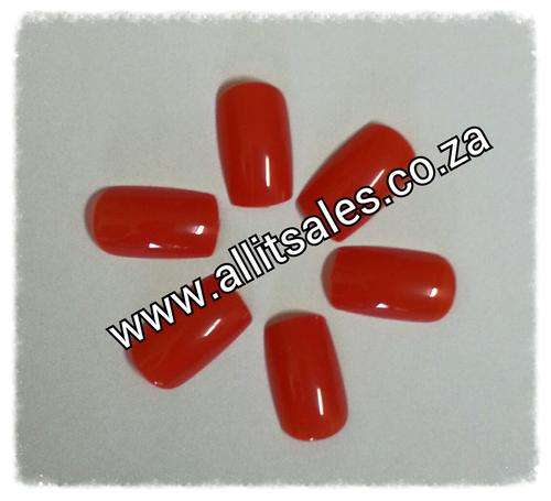NAIL TIPS - RED