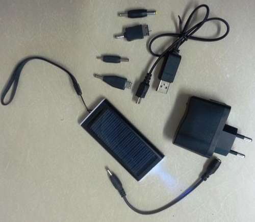 SOLAR CHARGER FOR MOBILE,PDA,MP3,MP4,CAMERA,PSP - BLACK