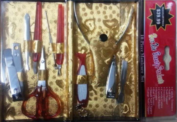 10 Piece Manicure Set (Gold)