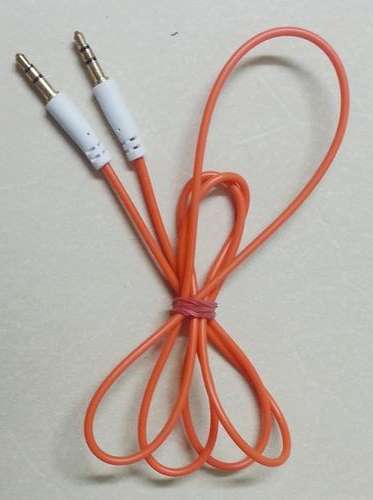AUX CABLE ORANGE 1m