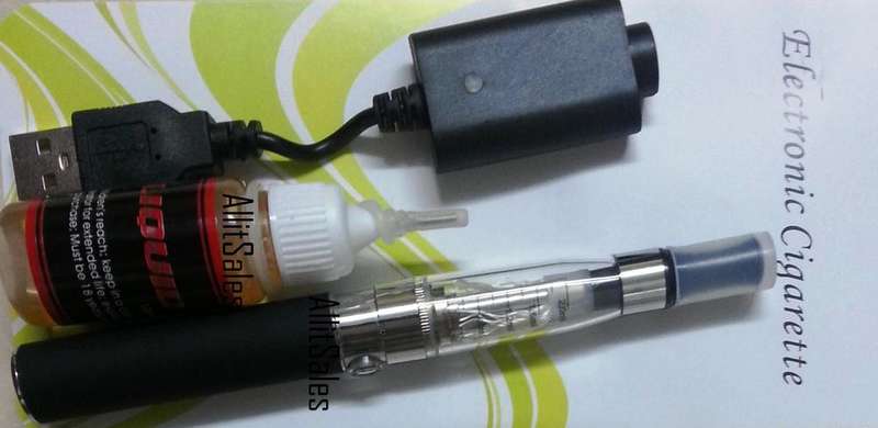 Electronic Cigarette rechargeable with e-liquid