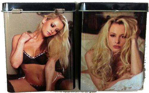 CIGARETTE BOX