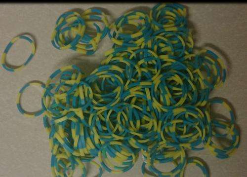 Loom Bands Dark Green and Yellow 200's Including Loom Hook & S-Clips