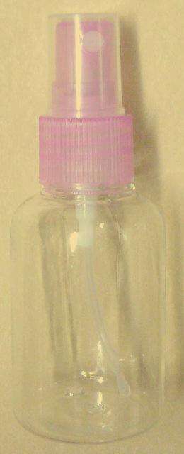 SMALL SPRAY BOTTLE GREAT FOR TRAVELLING PINK