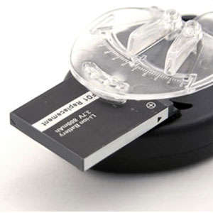 UNIVERSAL CELLPHONE BATTERY CHARGER