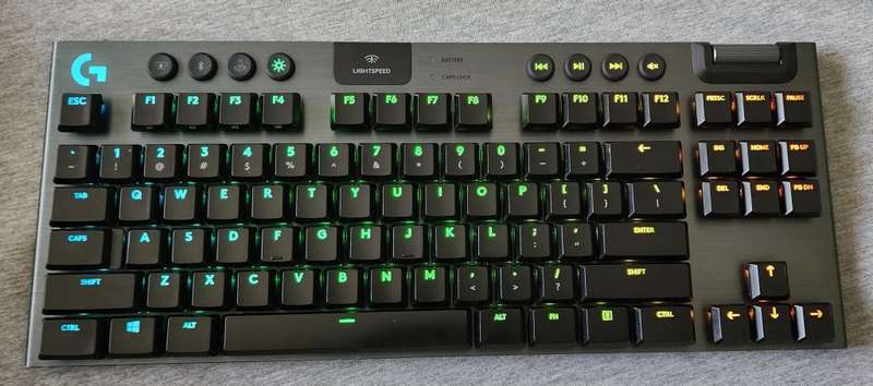 Logitech G915 TKL Tenkeyless LIGHTSPEED Wireless RGB Mechanical Keyboard (Tactile Brown)
