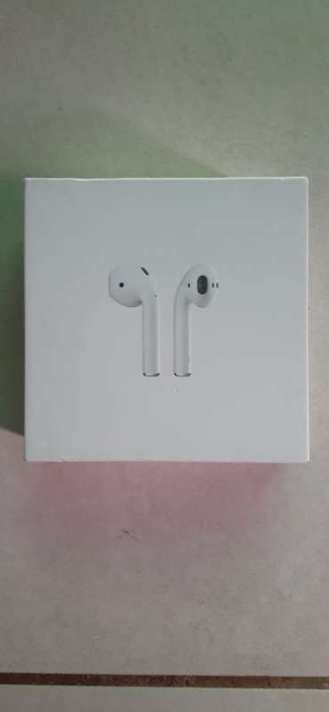 Airpods with Charging Case, Box, Lightning Cable and Silicon Bottom Protective Case
