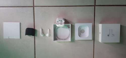 Airpods with Charging Case, Box, Lightning Cable and Silicon Bottom Protective Case