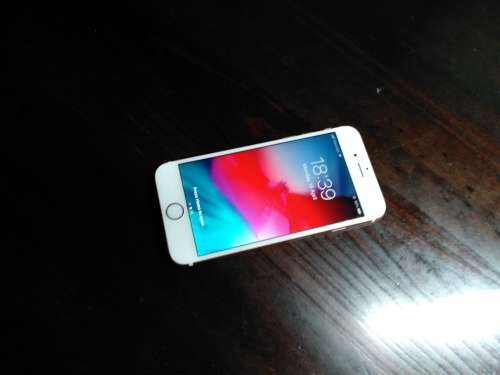 ***iPhone 6s 16 GB Rose Gold***Great Condition***
