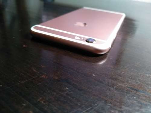 ***iPhone 6s 16 GB Rose Gold***Great Condition***