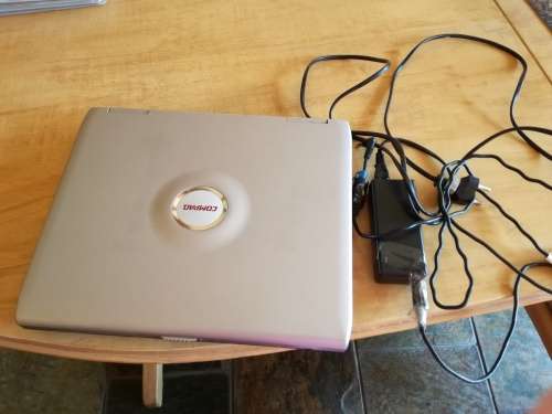 Compaq EvoN1050v laptop