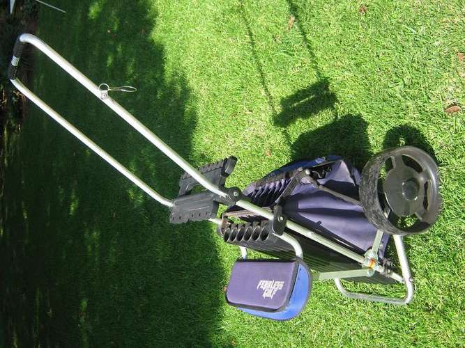 Golf trolley