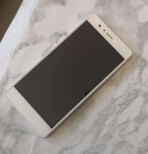 Huawei p9 light - excellent condition