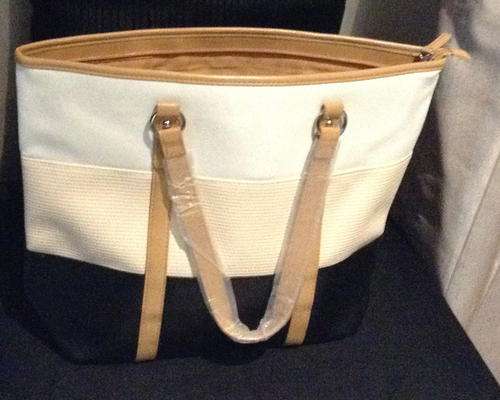 Stunning black and beige handbag