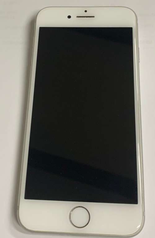 iPhone 8 64GB