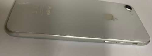 iPhone 8 64GB