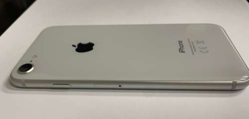 iPhone 8 64GB