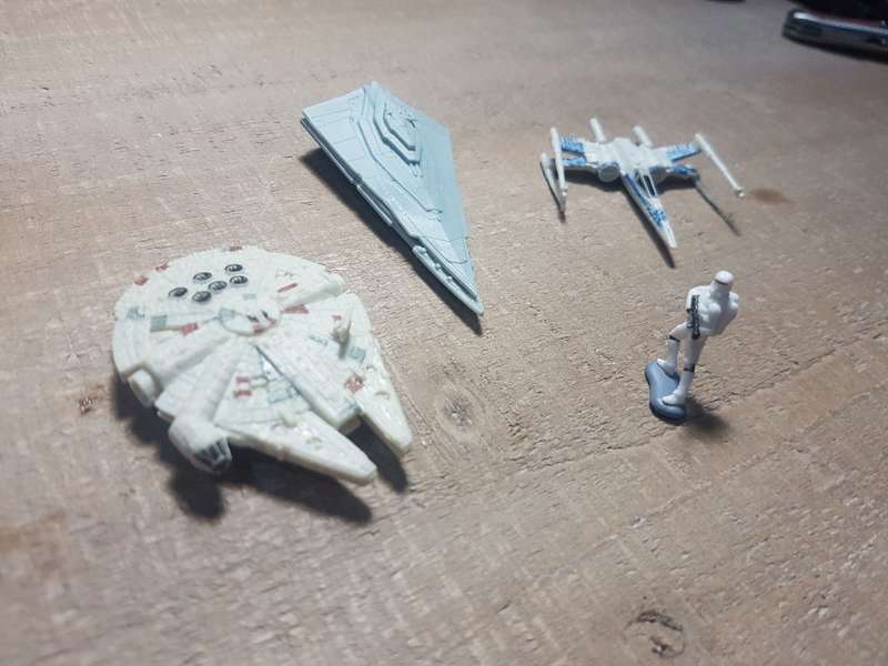 Vintage Star Wars Miniature Collectables - Micro Machines & Hot Wheels