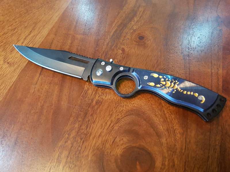 Button-Release Sharp Scorpion Automatic Folding Knife - CLEARANCE