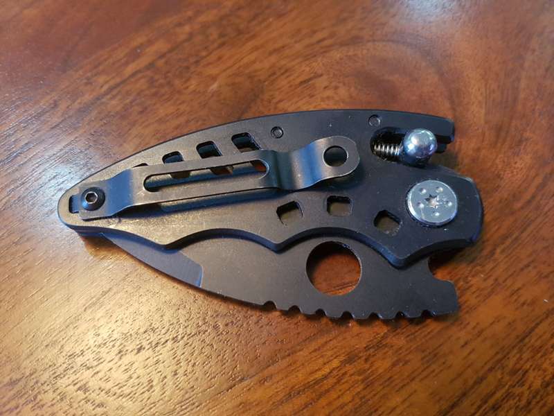 Very Nice Compact Bearing BackLock Folding Knife - CLEARANCE