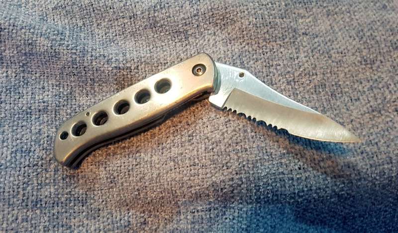Vintage Rhodesian Lightweight Folding Knife - CLEARANCE