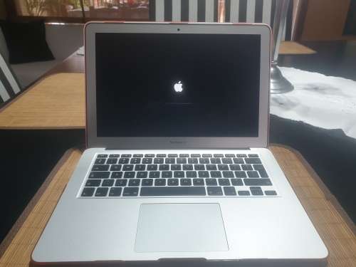 Macbook Air 2017 EXCELLENT CONDITION