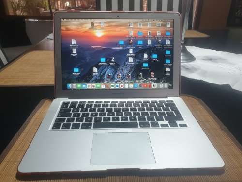 Macbook Air 2017 EXCELLENT CONDITION